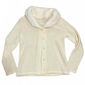 Cream Button-Up Cardigan with Faux Fur Collar